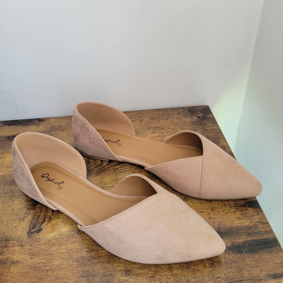 Qupid Tan Flats - Picture 3 of 6